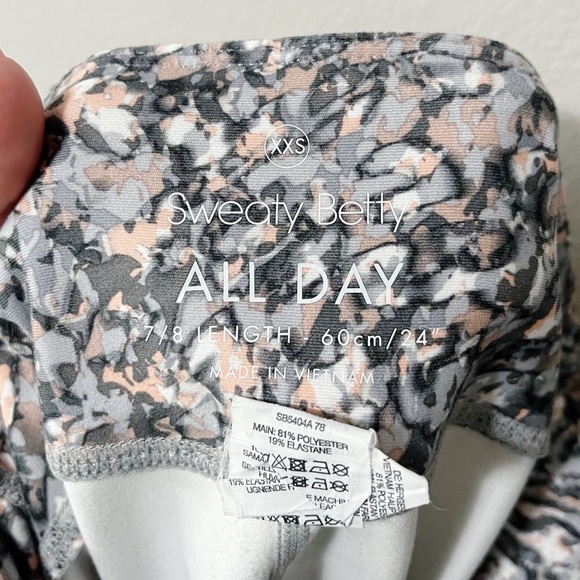 Sweaty Betty All Day Contour 7/8 Length Athletic Leggings Grey Pebble Print XXS - Picture 10 of 12